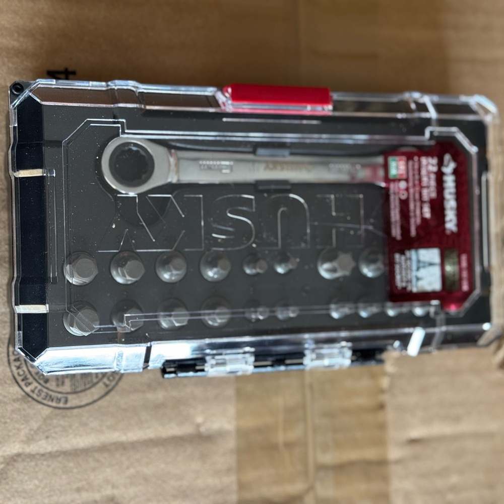 HUSKY 22-PIECE INSERT BIT SET